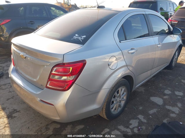1G1JD5SB4J4104210 Chevrolet Sonic Lt Auto