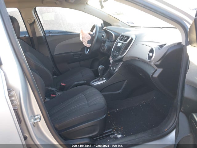1G1JD5SB4J4104210 Chevrolet Sonic Lt Auto