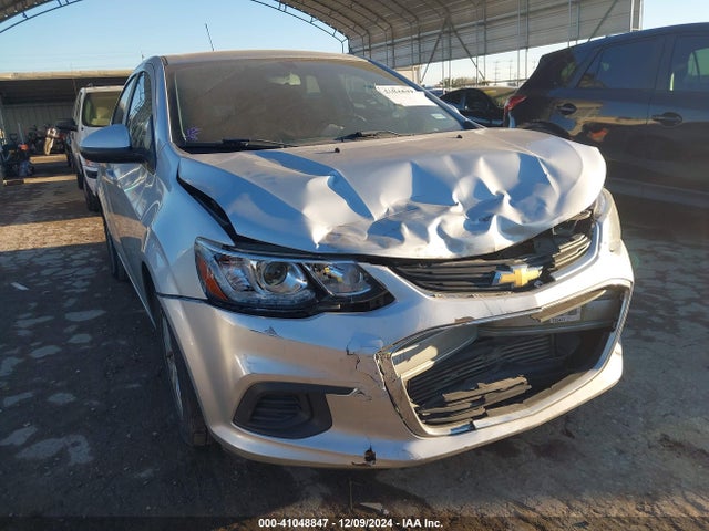 1G1JD5SB4J4104210 Chevrolet Sonic Lt Auto