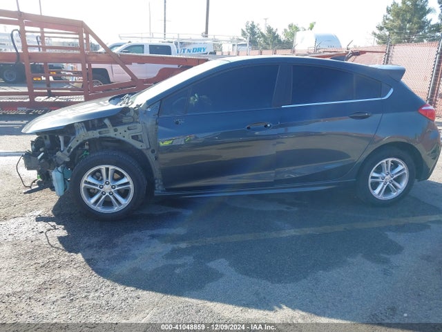 Chevrolet Cruze Lt Auto 2018 3G1BE6SM7JS588138 Image 18