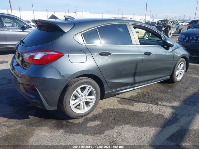 Chevrolet Cruze Lt Auto 2018 3G1BE6SM7JS588138 Image 4
