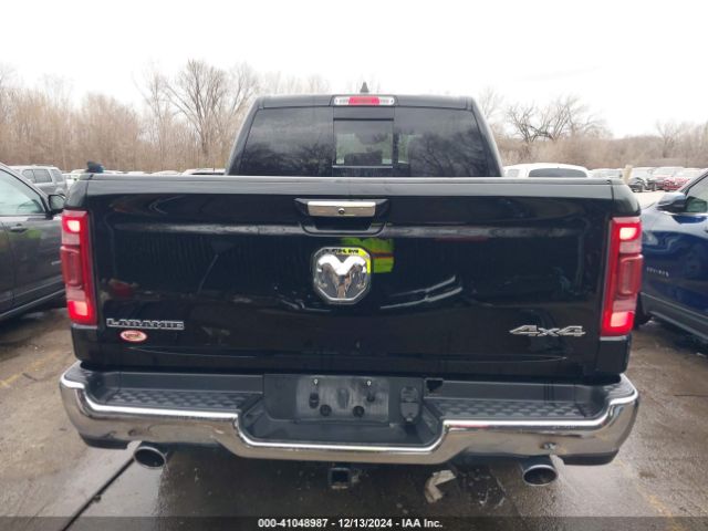 1C6SRFJMXMN830939 RAM 1500 Laramie  4x4 5'7 Box