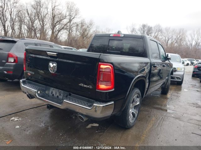 1C6SRFJMXMN830939 RAM 1500 Laramie  4x4 5'7 Box