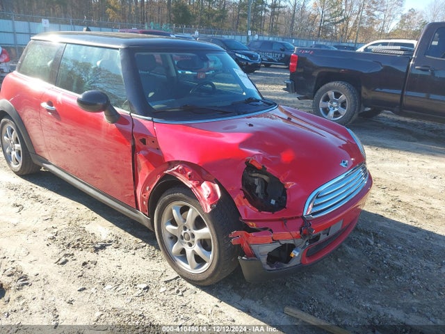 2010 MINI COOPER WMWMF3C59ATZ65235 Photo 5