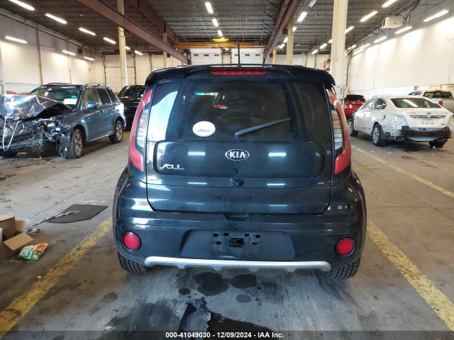 KIA SOUL + 2017 KNDJP3A55H7478879 Image 16