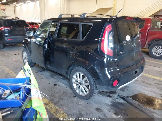 KIA SOUL + 2017 KNDJP3A55H7478879 Image 3