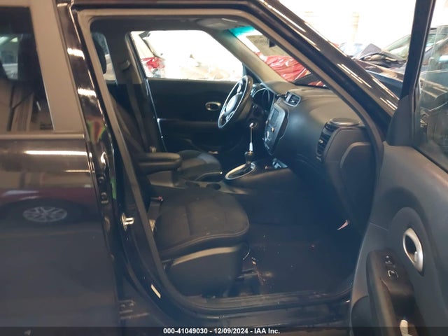 KIA SOUL + 2017 KNDJP3A55H7478879 Image 5