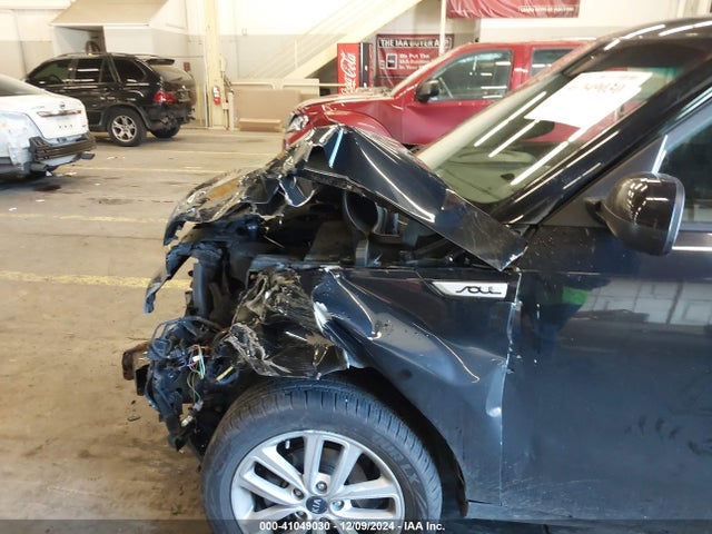 KIA SOUL + 2017 KNDJP3A55H7478879 Image 6