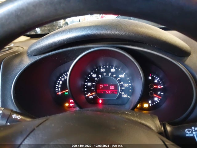 KIA SOUL + 2017 KNDJP3A55H7478879 Image 7