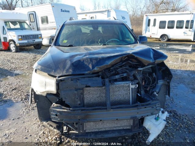 1GKKNWLS4JZ198125 GMC Acadia Slt-2
