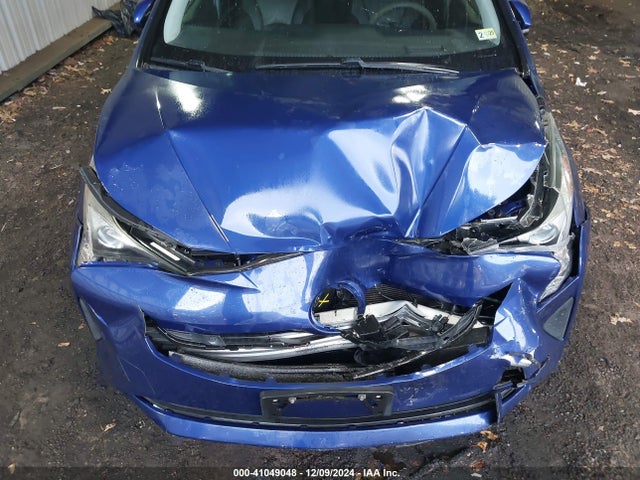 JTDKARFU0H3528894 Toyota Prius