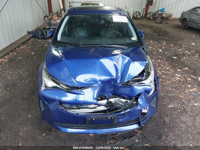 JTDKARFU0H3528894 Toyota Prius