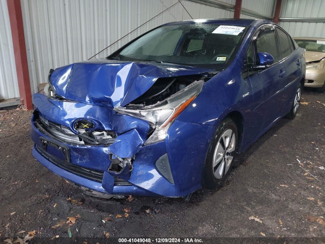 JTDKARFU0H3528894 Toyota Prius