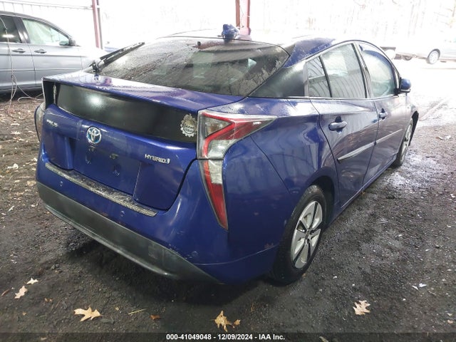 JTDKARFU0H3528894 Toyota Prius