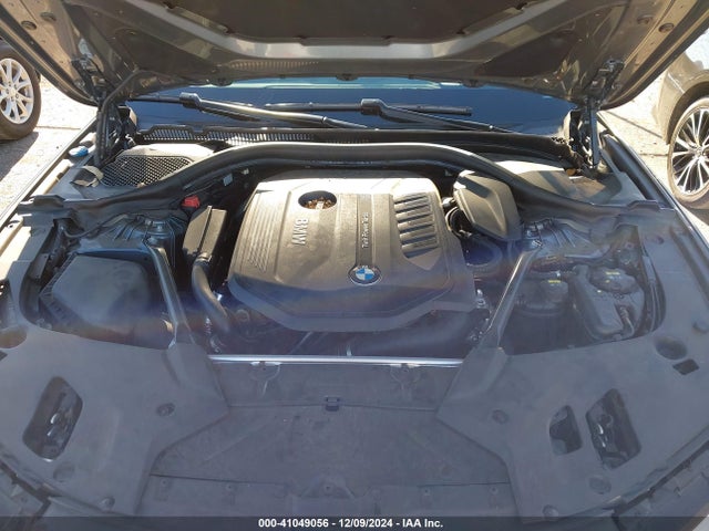 WBAJE7C36HG890122 BMW 540i Xdrive