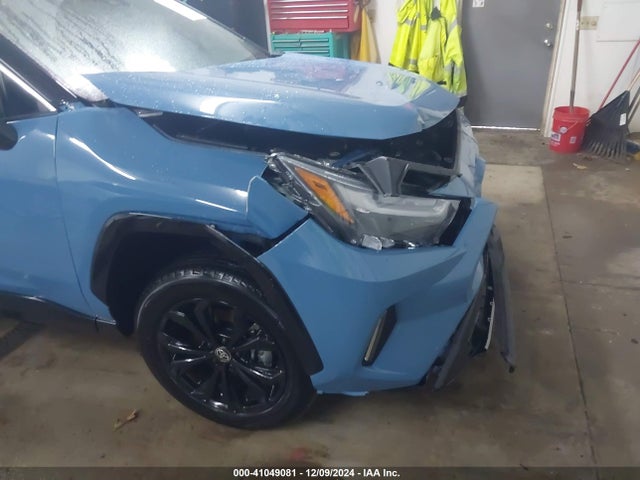 4T3E6RFVXRU166627 Toyota Rav4 Hybrid Xse