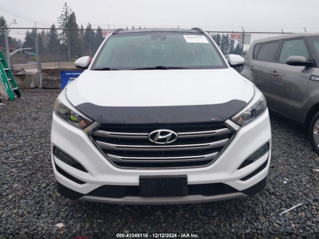 KM8J3CA28HU584466 Hyundai Tucson Limited