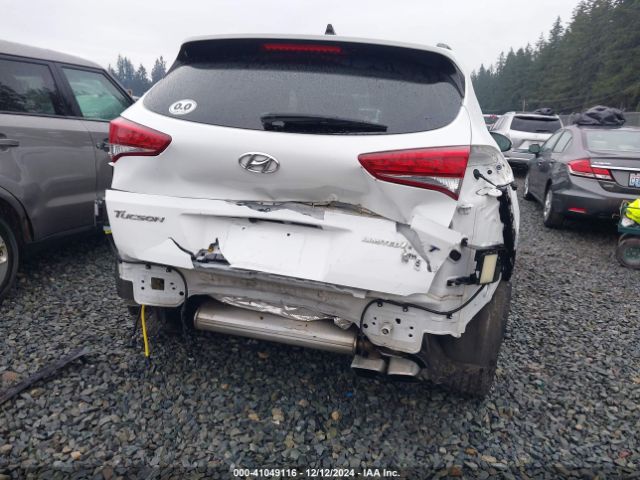 KM8J3CA28HU584466 Hyundai Tucson Limited
