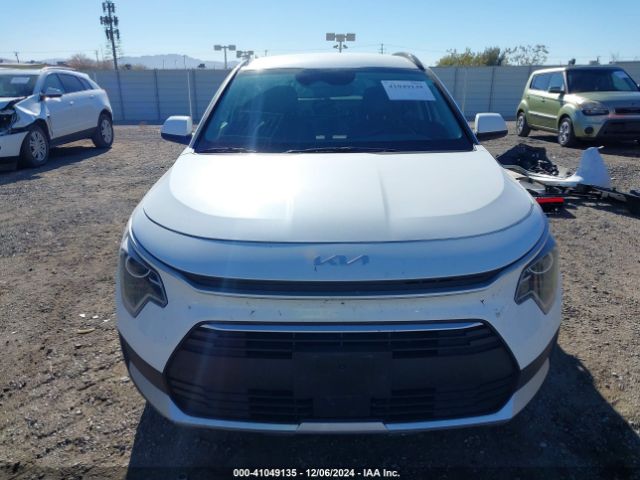 KNDCR3LE6P5075360 KIA NIRO EX