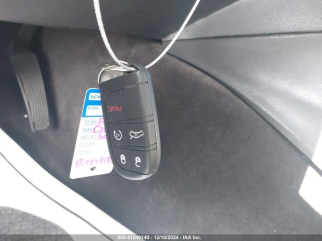 2016 CHRYSLER 300C 2C3CCAKG2GH261774 Photo 10