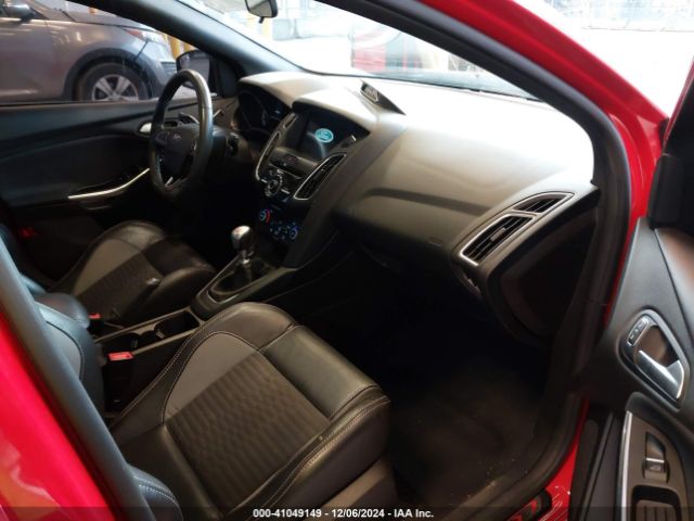 1FADP3L97HL334082 Ford FOCUS ST