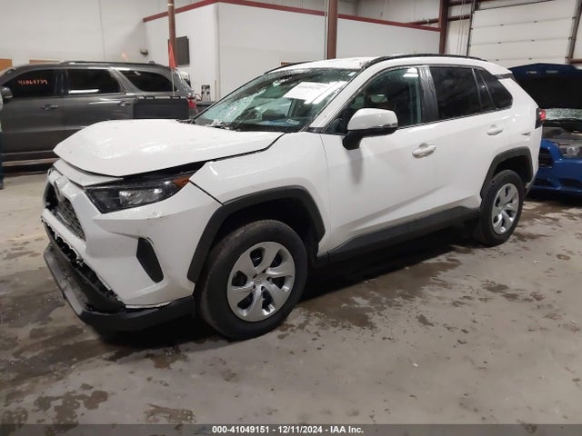 2T3G1RFV5MC237556 Toyota RAV4 LE