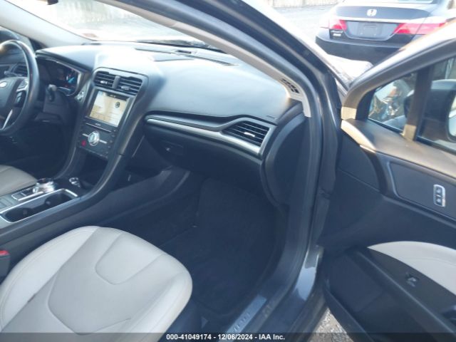 3FA6P0RU0HR359975 Ford Fusion Hybrid Titanium