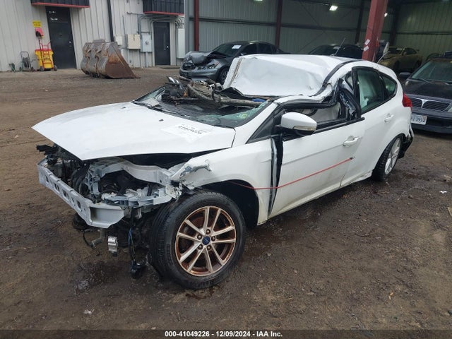 1FADP3K29HL217530 Ford FOCUS SE