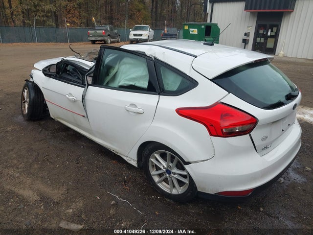 1FADP3K29HL217530 Ford FOCUS SE