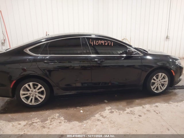 Chrysler 200 Limited 2015 1C3CCCAB1FN641907 Image 13