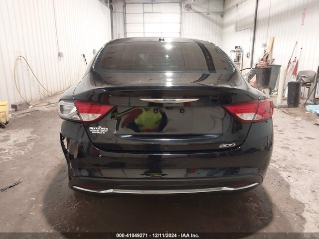 Chrysler 200 Limited 2015 1C3CCCAB1FN641907 Image 16