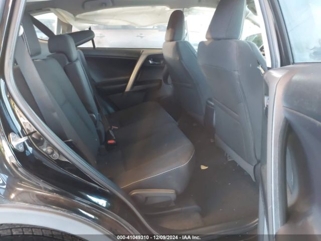 2T3RFREV5JW800787 Toyota Rav4 Adventure/xle