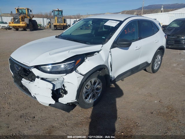 Ford Escape Active 2024 1FMCU9GNXRUA99029 Image 2
