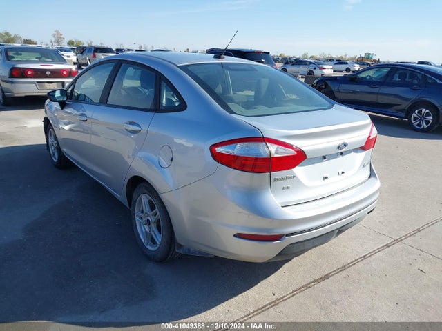Ford FIESTA SE 2017 3FADP4BJ9HM166168 Image 3