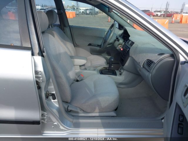 2001 MITSUBISHI GALANT 4A3AA36GX1E028770 Photo 4