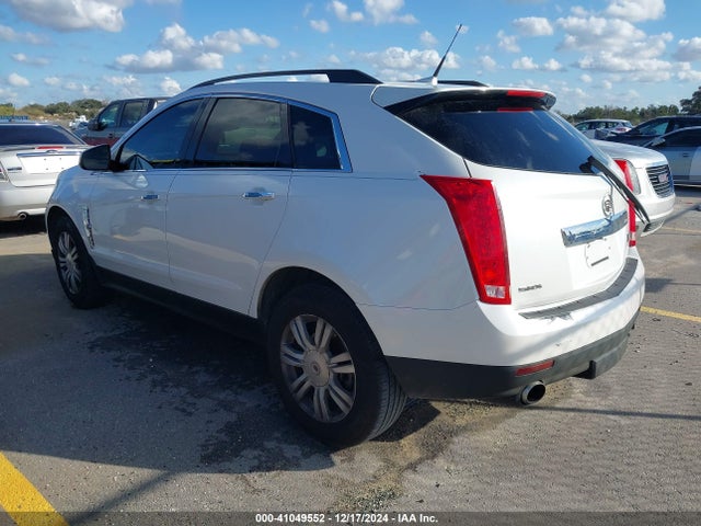 2011 CADILLAC SRX 3GYFNGEY7BS646239 Photo 2