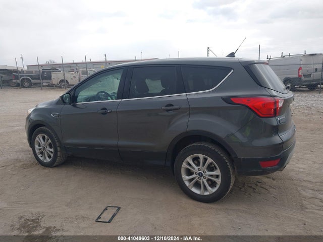 Ford ESCAPE SE 2019 1FMCU9GD9KUC53498 Image 14