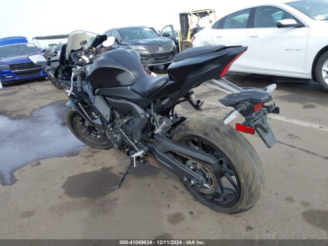 2022 YAMAHA YZFR7 JYARM38E0NA003667 Photo 2
