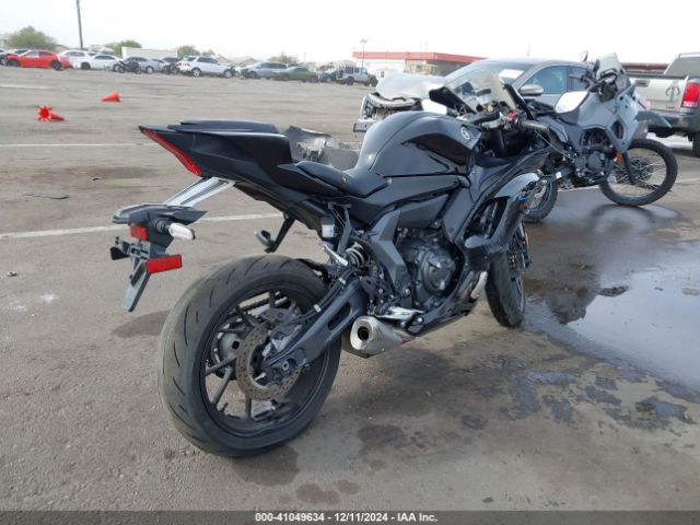 2022 YAMAHA YZFR7 JYARM38E0NA003667 Photo 3