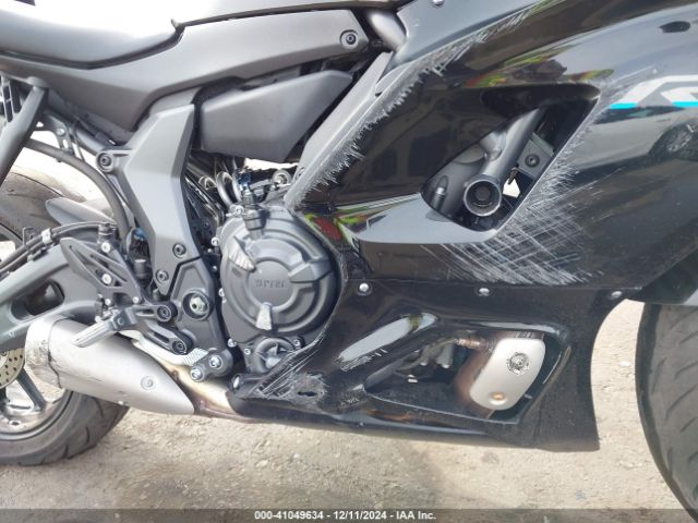 2022 YAMAHA YZFR7 JYARM38E0NA003667 Photo 7