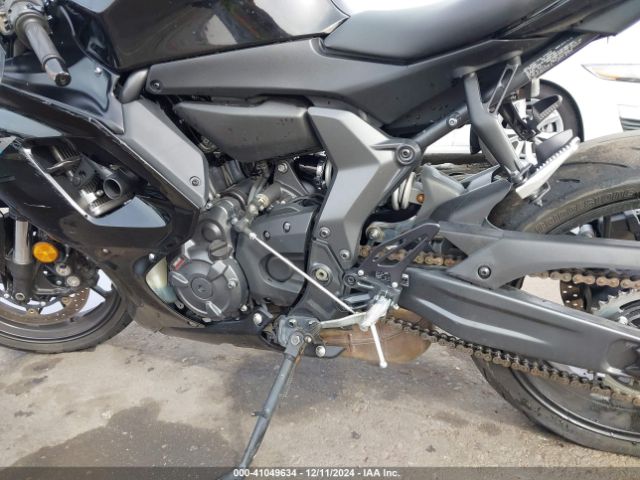 2022 YAMAHA YZFR7 JYARM38E0NA003667 Photo 8