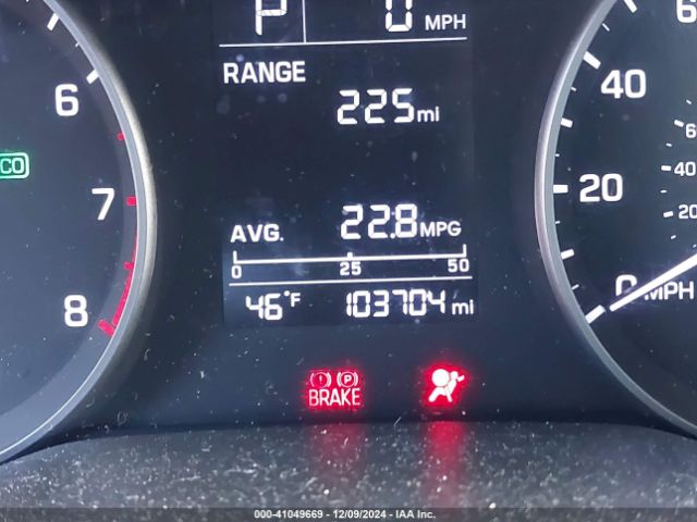 5NPD74LF5JH272245 Hyundai ELANTRA SE