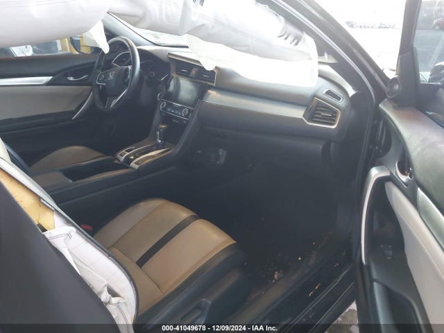 Honda Civic Touring 2018 2HGFC3B90JH351312 Image 5