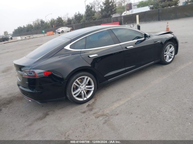 5YJSA1S25FF088435 Tesla Model S 70d/85d/p85d