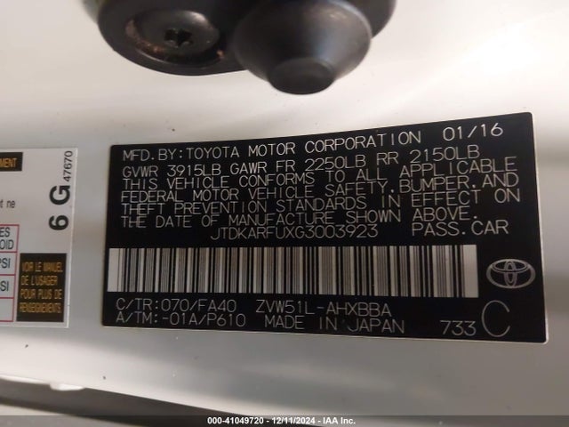Toyota Prius Two Eco 2016 JTDKARFUXG3003923 Image 9