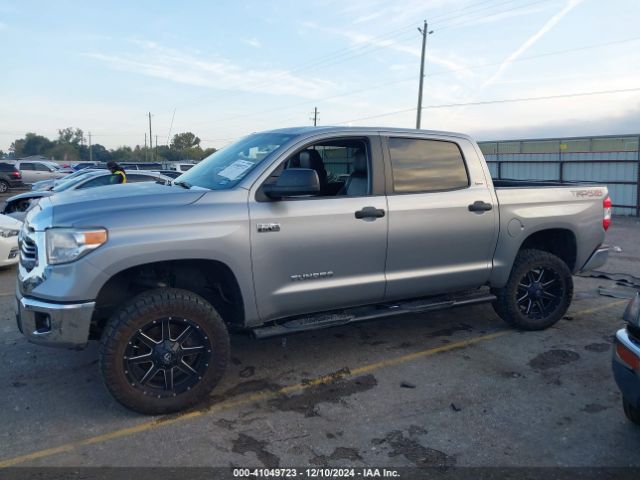 5TFDW5F17GX576974 Toyota Tundra Sr5 5.7l V8