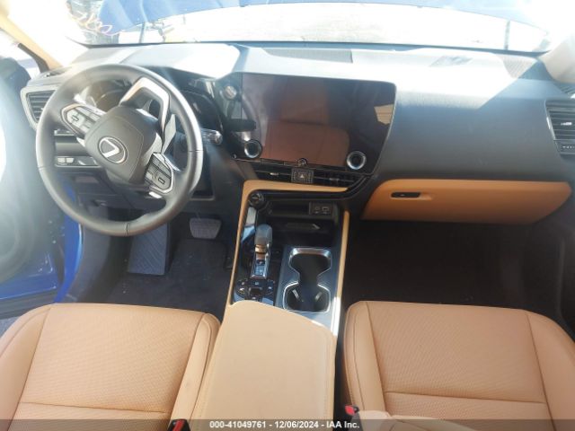 2T2GKCEZ4SC033119 Lexus Nx 350h Premium