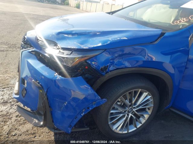 2T2GKCEZ4SC033119 Lexus Nx 350h Premium