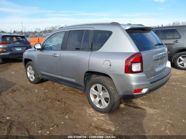 1C4NJDEB5HD191214 Jeep Compass Latitude 4x4