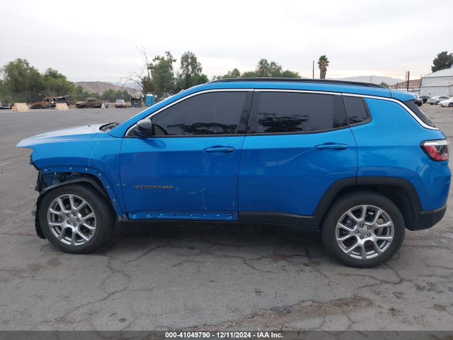 Jeep Compass Latitude Lux 4x4 2022 3C4NJDFB1NT203900 Image 15